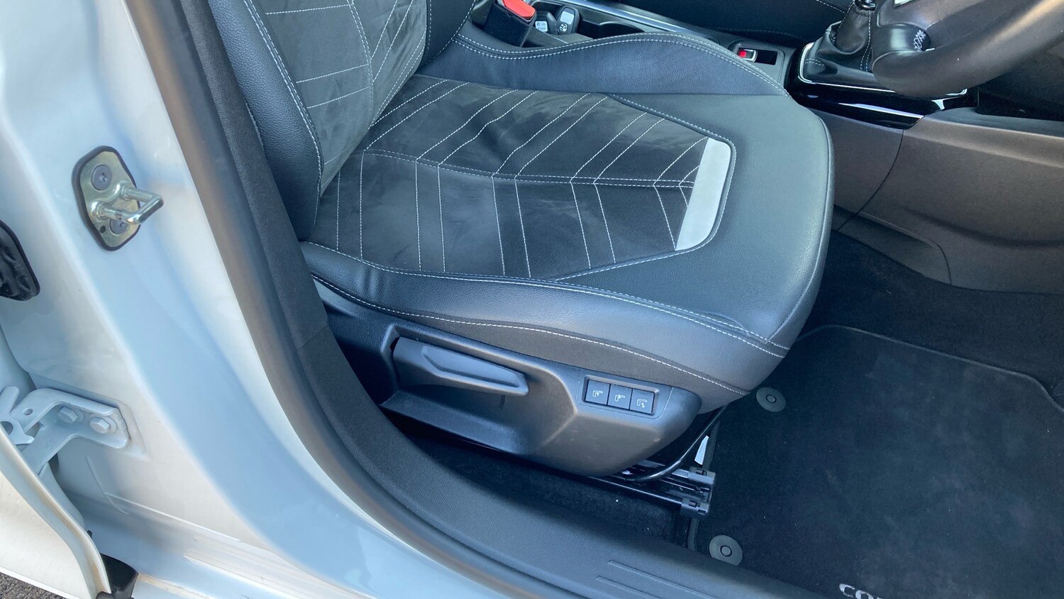 Used Vauxhall Corsa 2023 for sale - 78161820: Photo 30