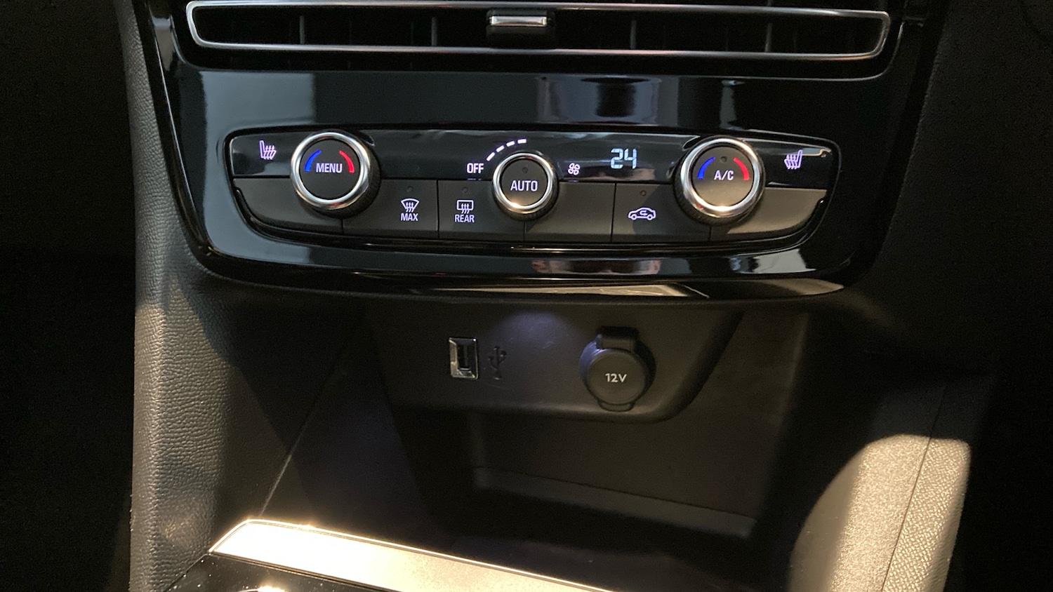 Used Vauxhall Mokka 2025 for sale - 76414957: Photo 24