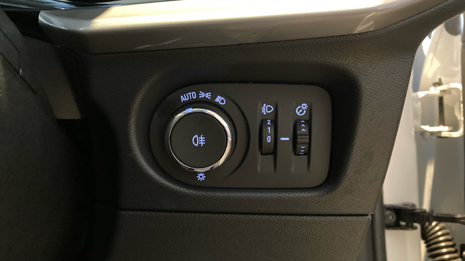 Used Vauxhall Mokka 2025 for sale - 76414957: Photo 28