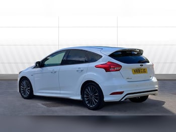 Used Ford Focus 2018 for sale - 78888808: Photo