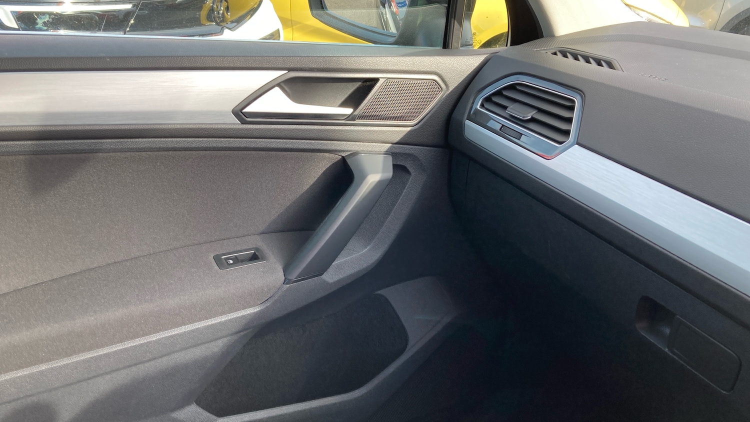 Used Volkswagen Tiguan 2020 for sale - 76319962: Photo 28