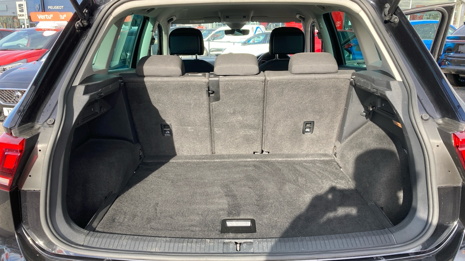 Used Volkswagen Tiguan 2020 for sale - 76319962: Photo 4