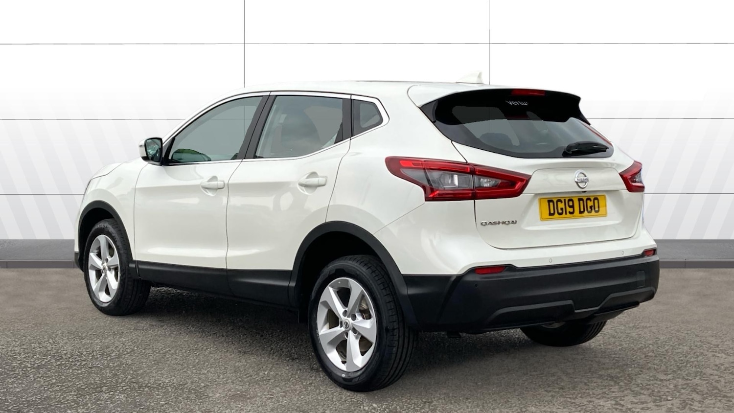 Used Nissan Qashqai 2019 for sale - 77357169: Photo 2