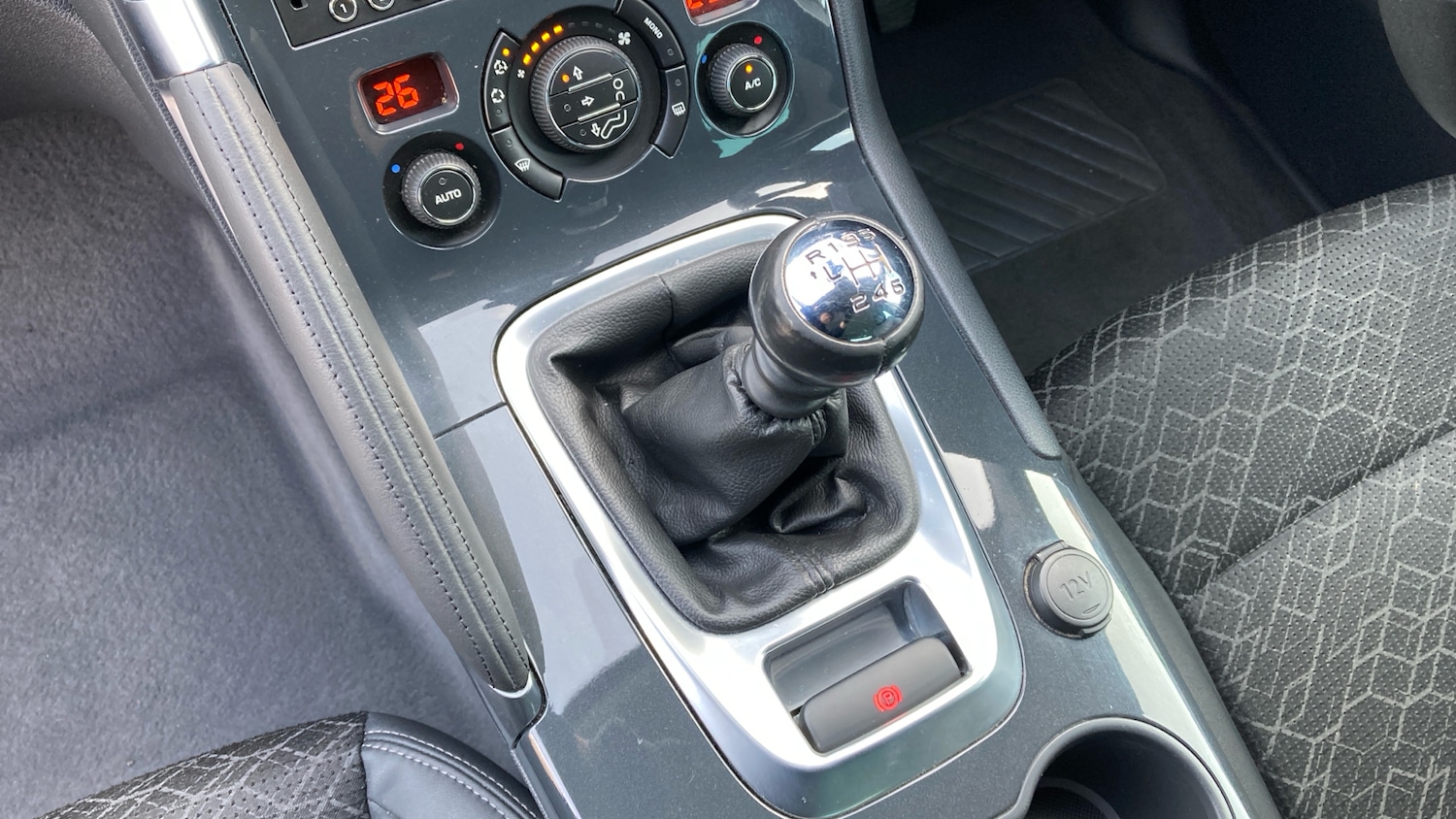 Used Peugeot 3008 2017 for sale - 78122913: Photo 13