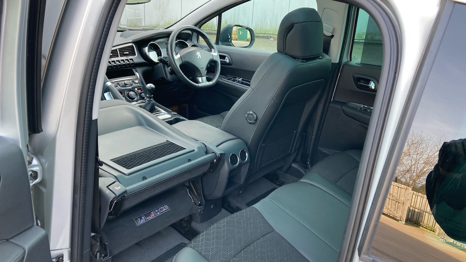 Used Peugeot 3008 2017 for sale - 78122913: Photo 43