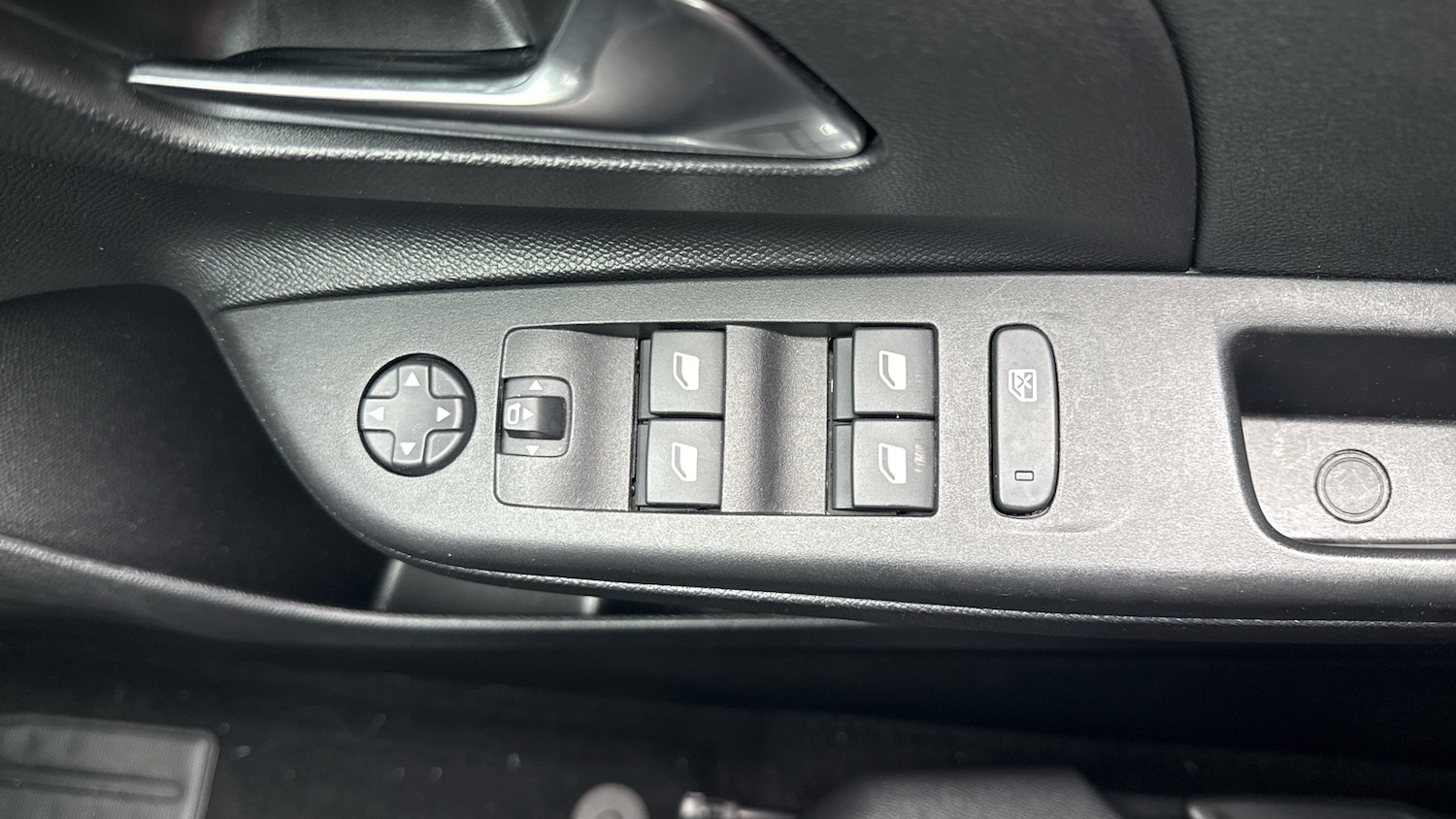 Used Vauxhall Corsa 2023 for sale - 76038151: Photo 34