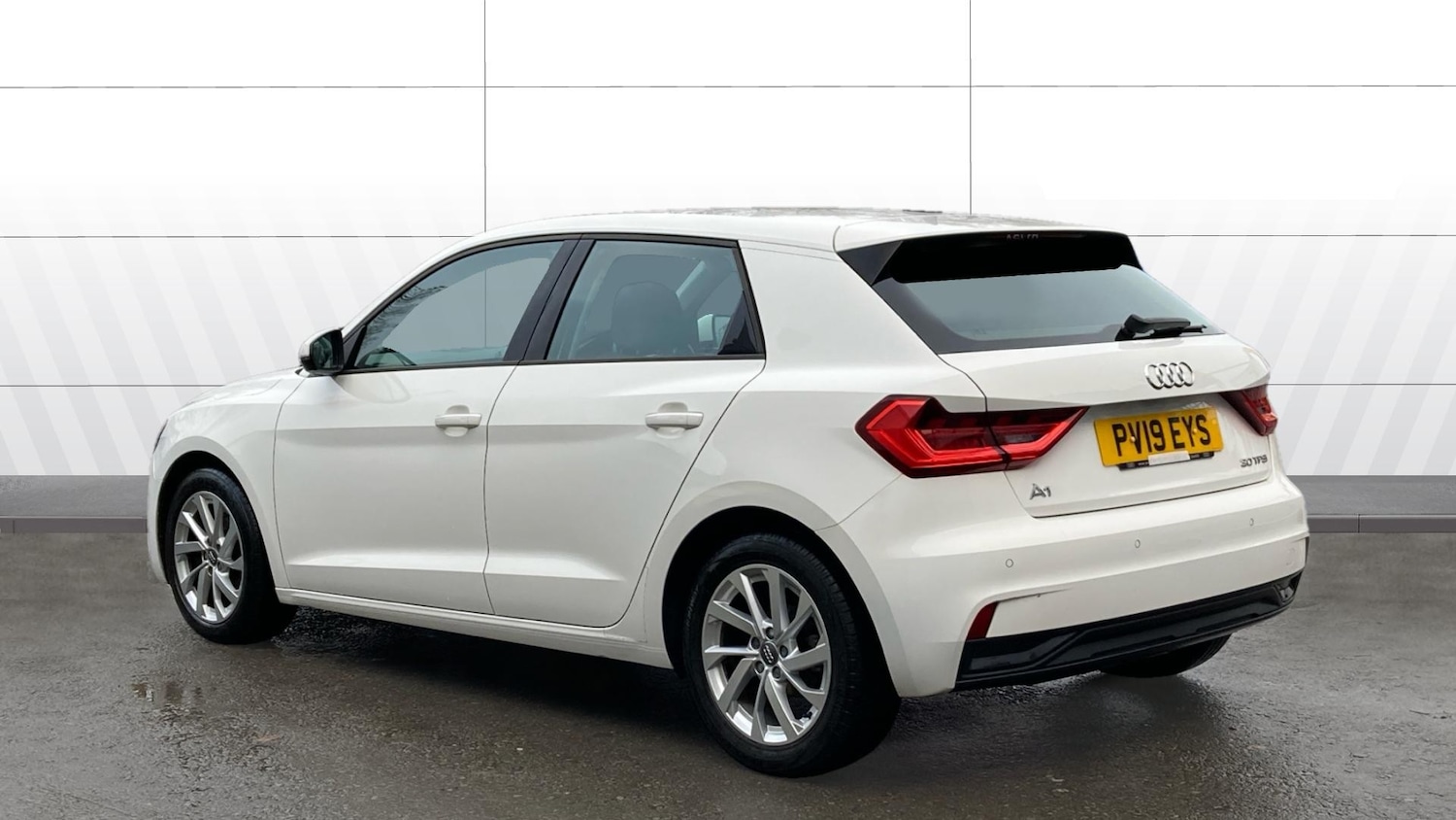 Used Audi A1 2019 for sale - 76830554: Photo 2
