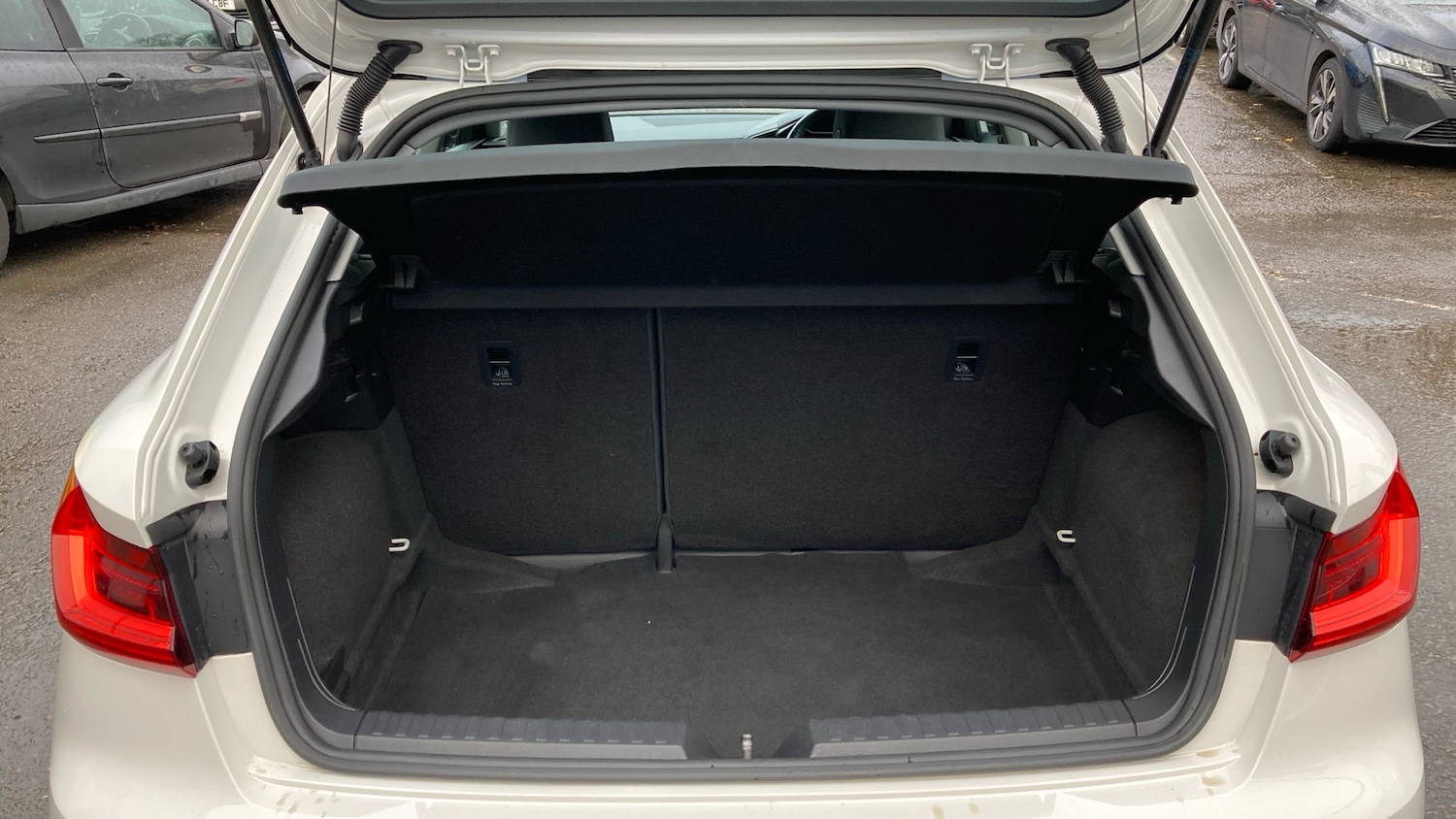 Used Audi A1 2019 for sale - 76830554: Photo 4