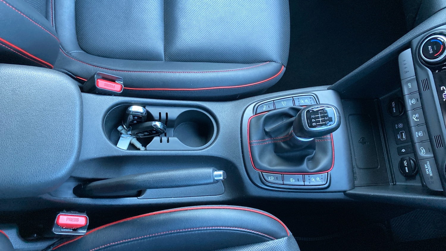 Used Hyundai KONA 2018 for sale - 78198696: Photo 26