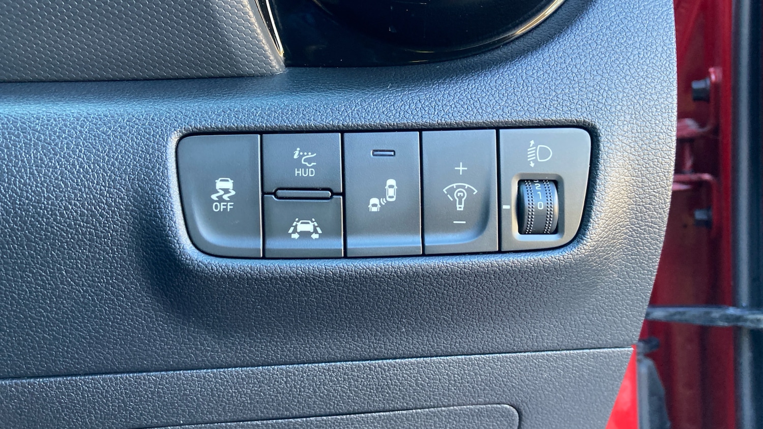 Used Hyundai KONA 2018 for sale - 78198696: Photo 31