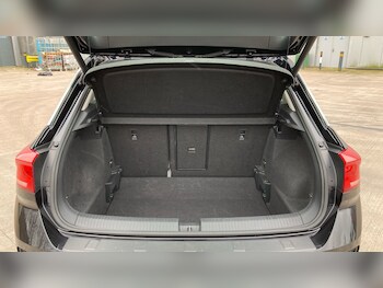 Used Volkswagen T-Roc 2020 for sale - 77357161: Photo