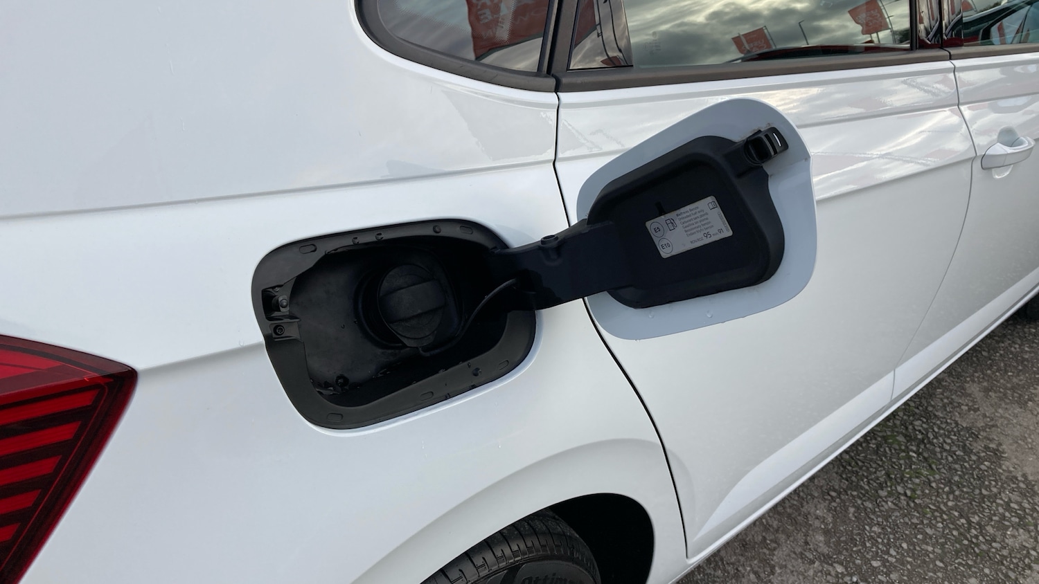 Used Volkswagen Polo 2019 for sale - 76577023: Photo 32