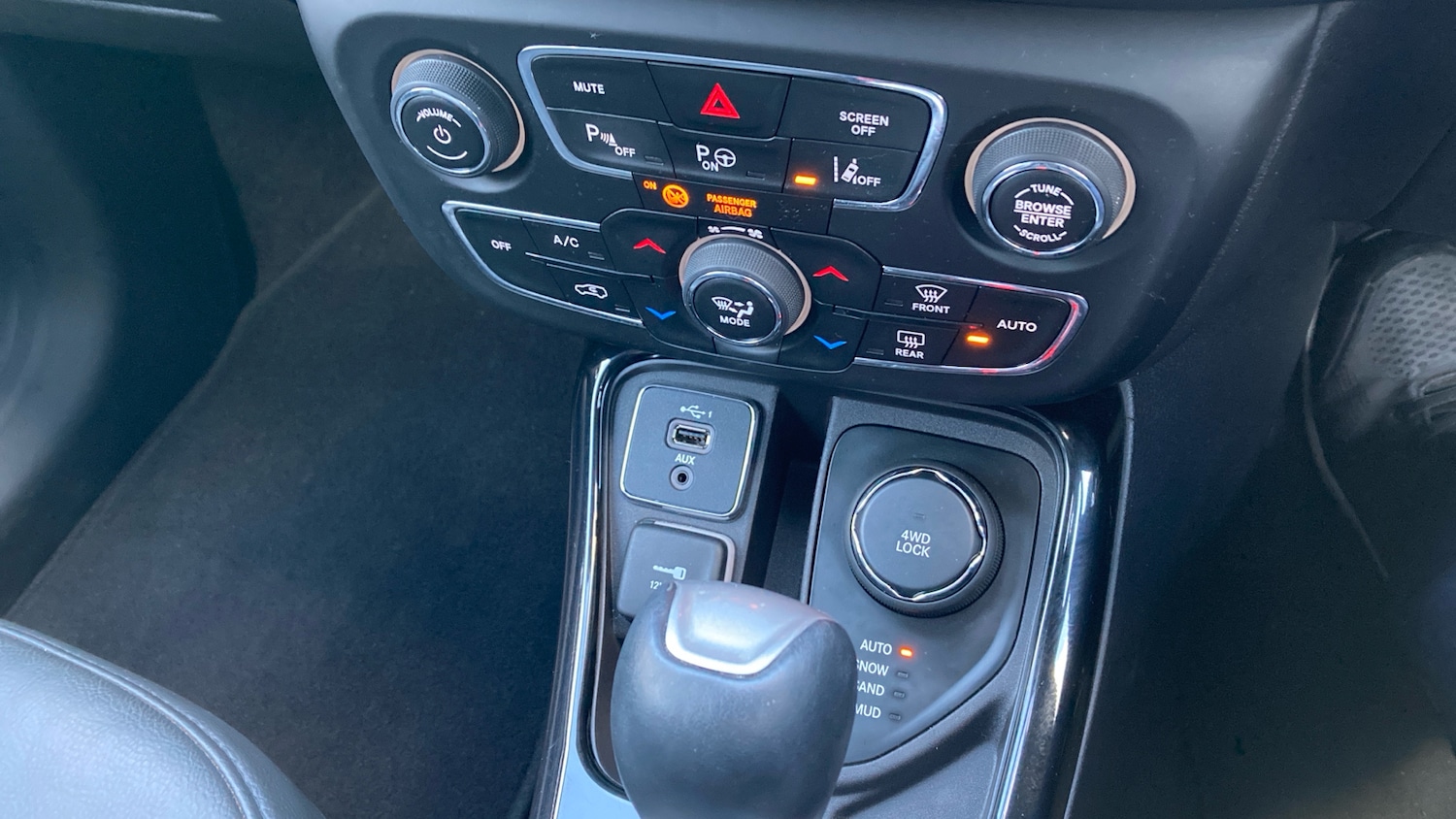 Used Jeep Compass 2020 for sale - 76707144: Photo 25