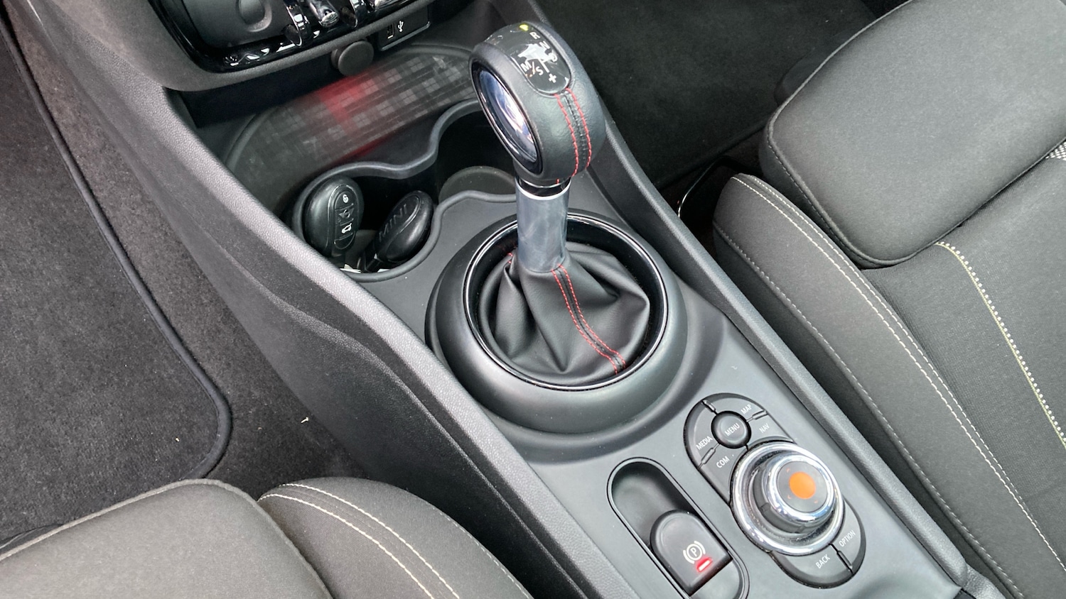 Used MINI Clubman 2018 for sale - 77900863: Photo 13