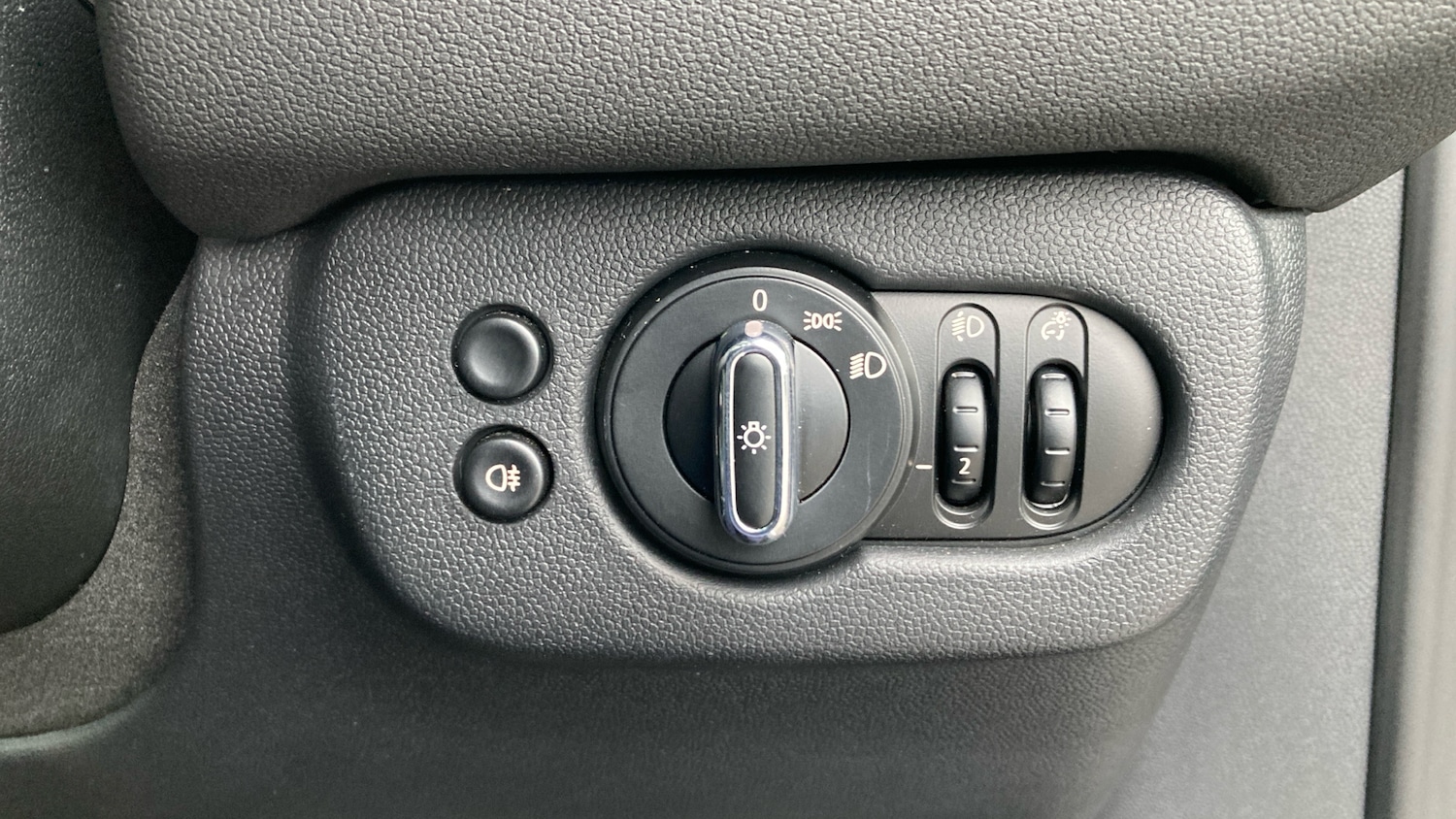 Used MINI Clubman 2018 for sale - 77900863: Photo 29