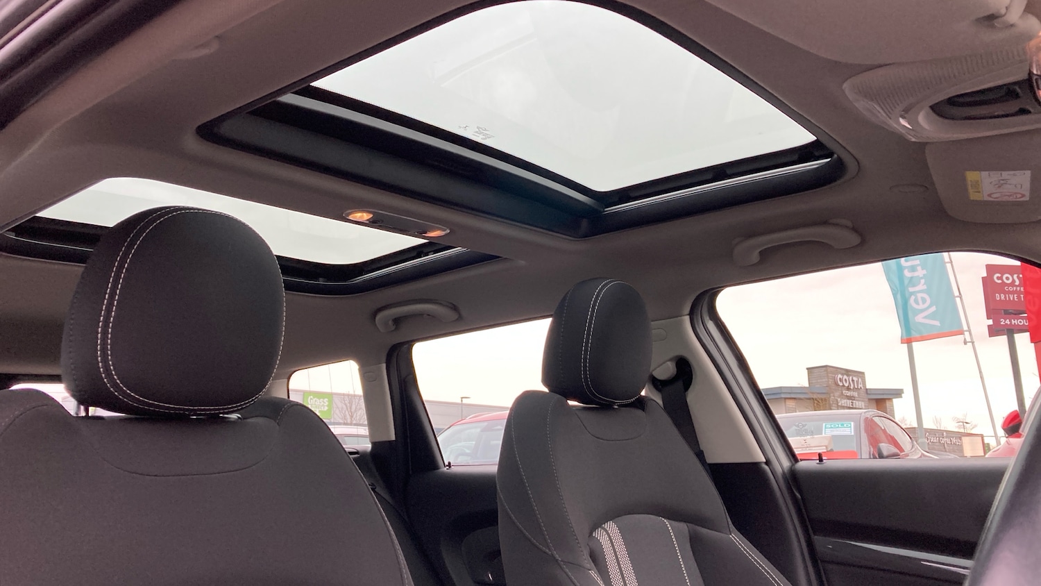 Used MINI Clubman 2018 for sale - 77900863: Photo 32