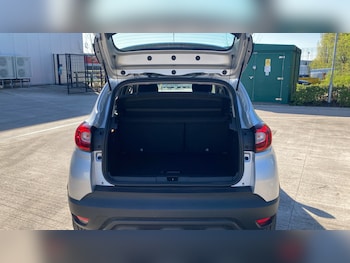 Used Renault Captur 2017 for sale - 78329324: Photo