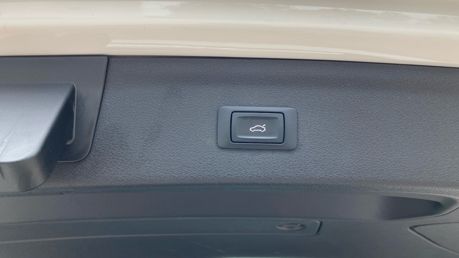 Vehicle 39