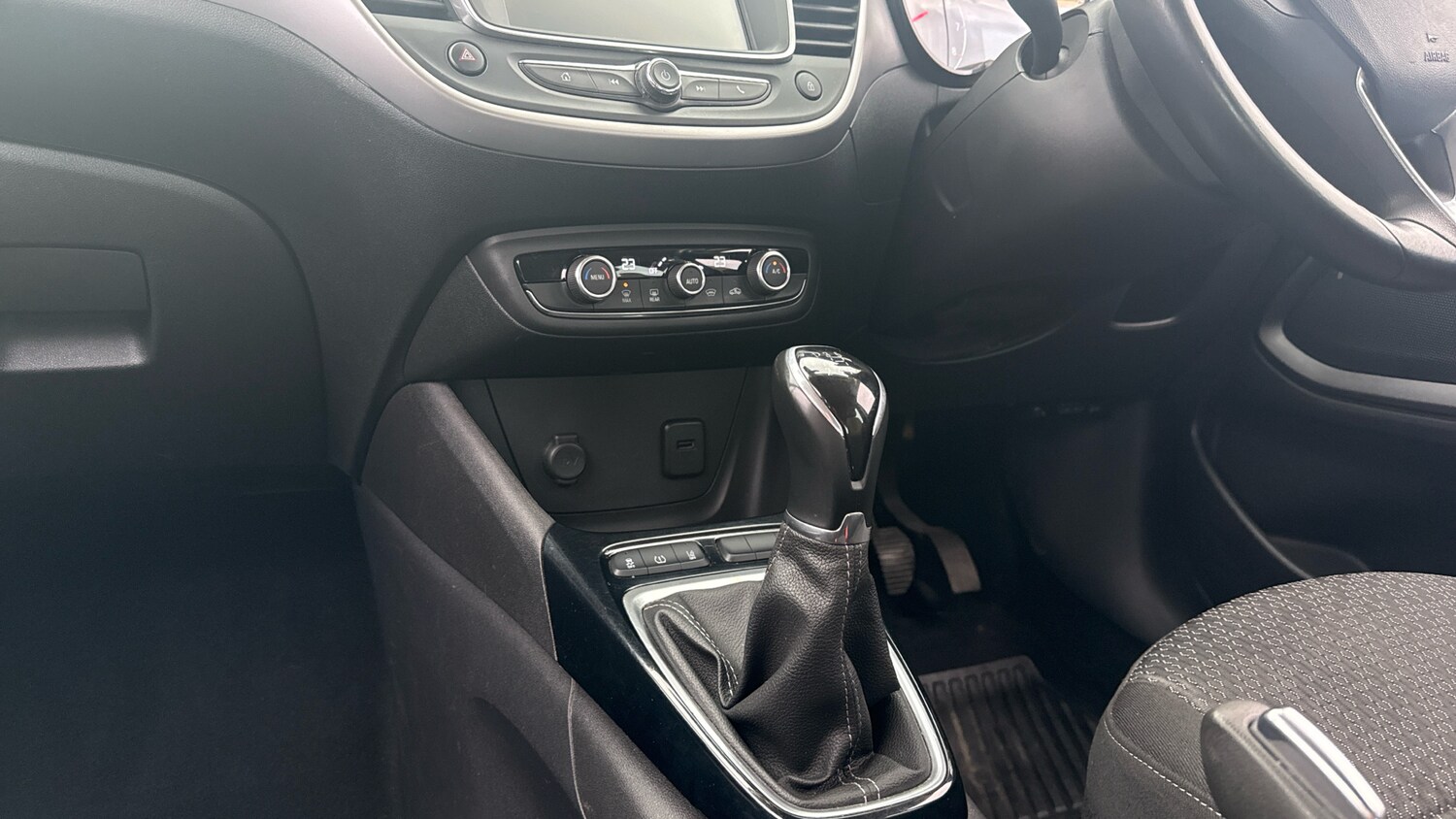 Used Vauxhall Crossland X 2018 for sale - 76910922: Photo 13