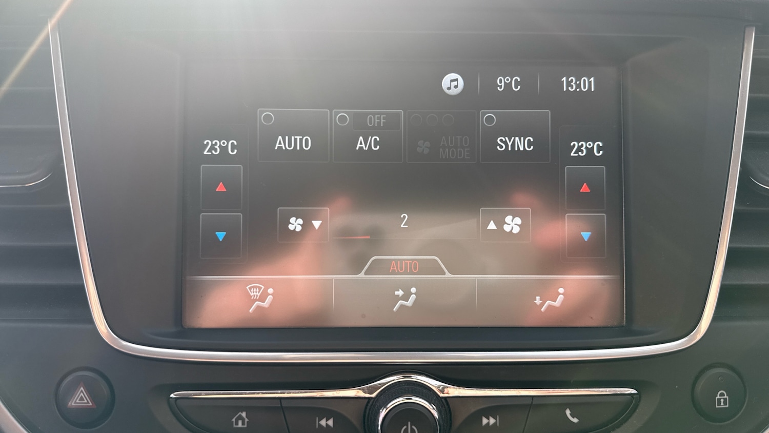 Used Vauxhall Crossland X 2018 for sale - 76910922: Photo 23