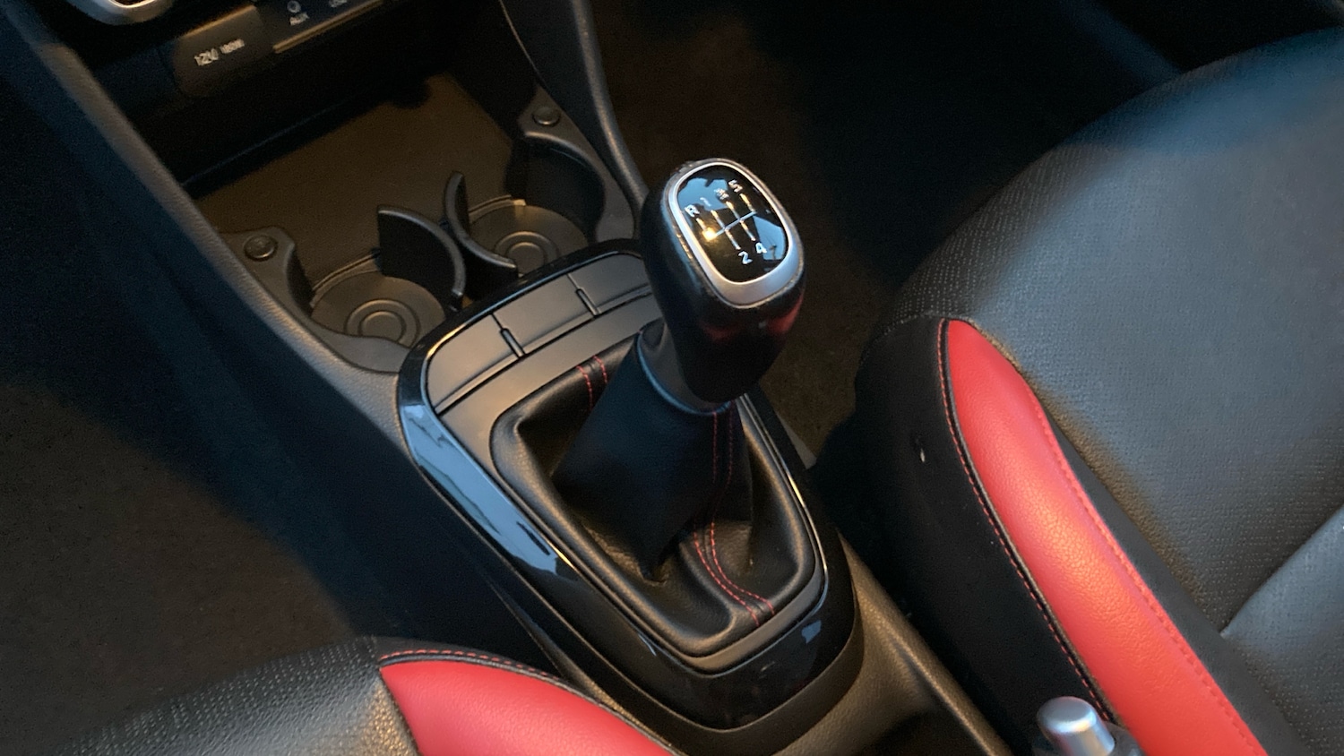 Used Kia Picanto 2018 for sale - 76830553: Photo 13