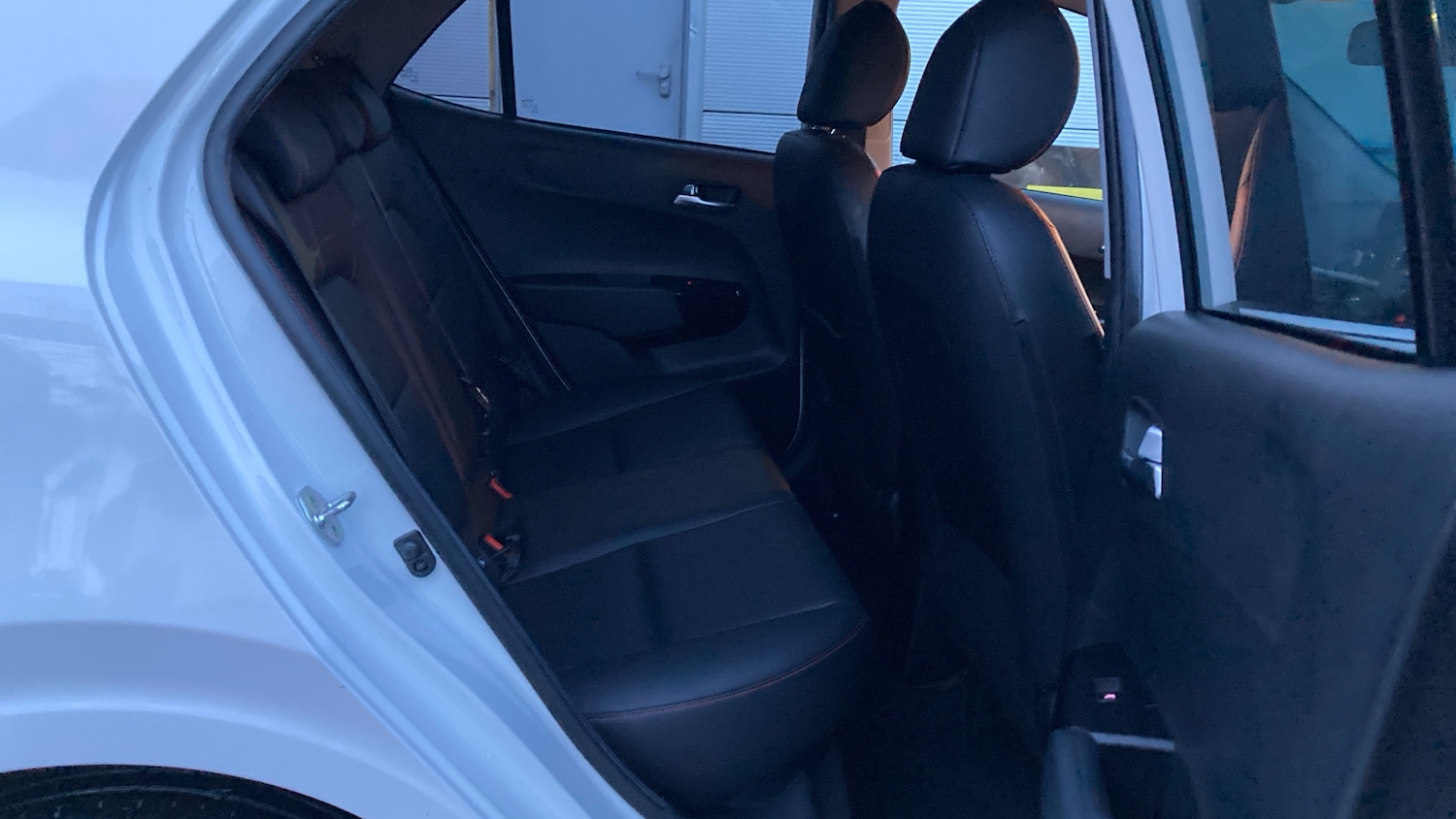 Used Kia Picanto 2018 for sale - 76830553: Photo 32