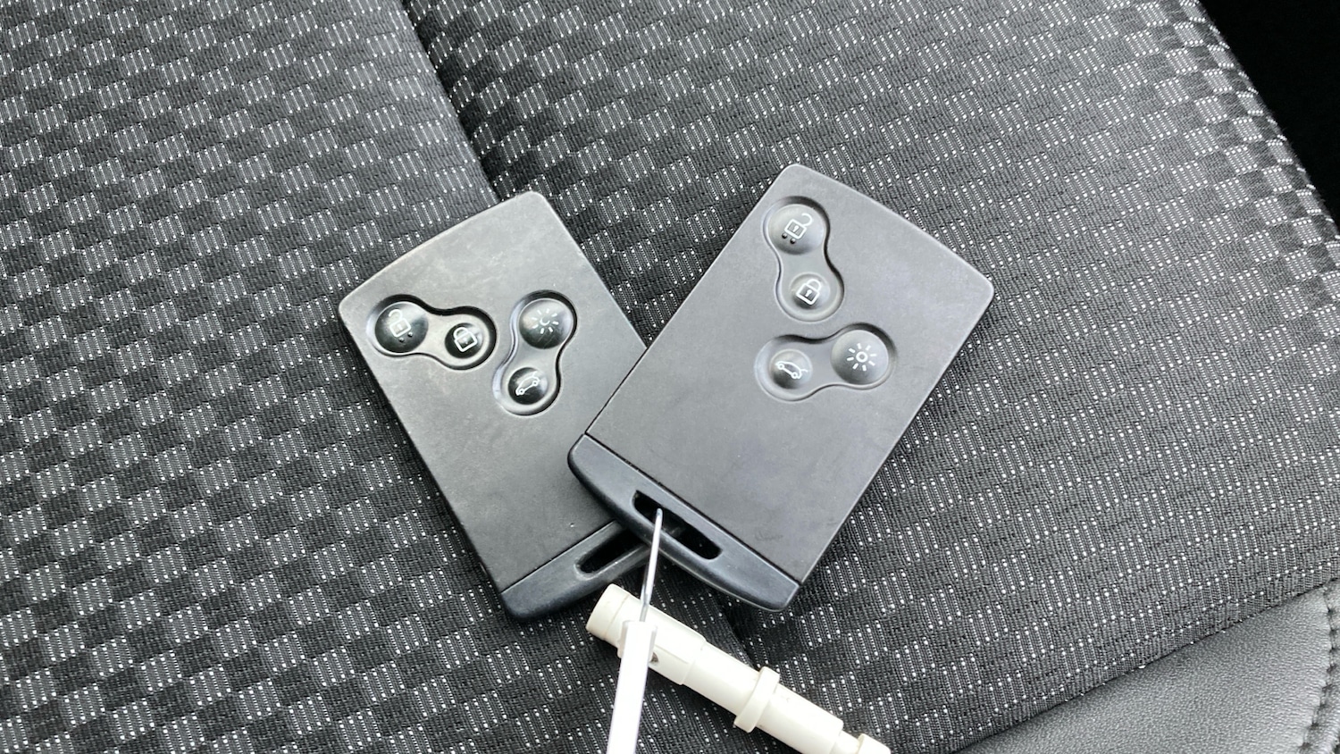 Used Renault Clio 2018 for sale - 77195178: Photo 20