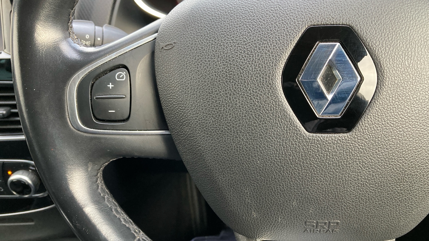 Used Renault Clio 2018 for sale - 77195178: Photo 21