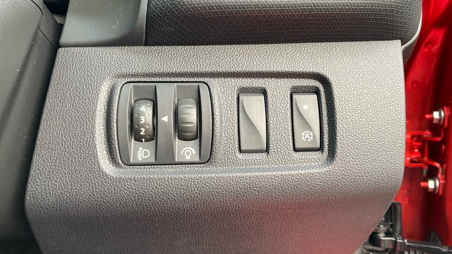 Used Renault Clio 2018 for sale - 77195178: Photo 27