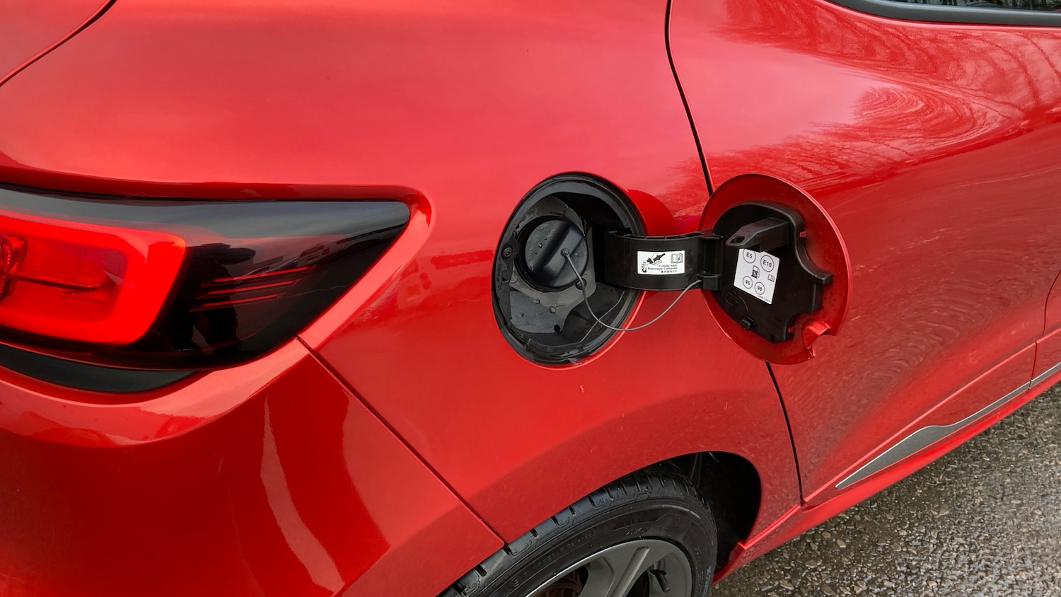 Used Renault Clio 2018 for sale - 77195178: Photo 32