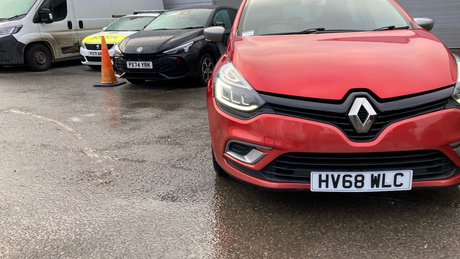 Used Renault Clio 2018 for sale - 77195178: Photo 37