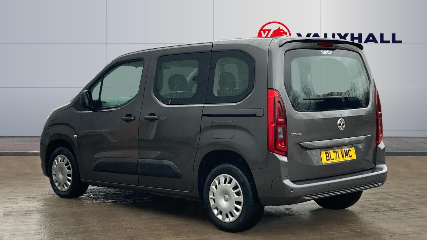 Used Vauxhall Combo Life 2022 for sale - 77452989: Photo 2