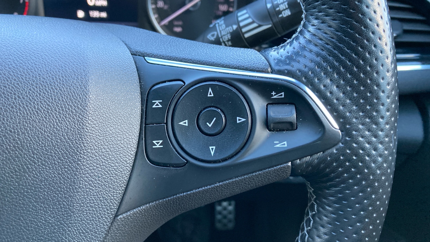 Used Vauxhall Insignia 2018 for sale - 77220228: Photo 23