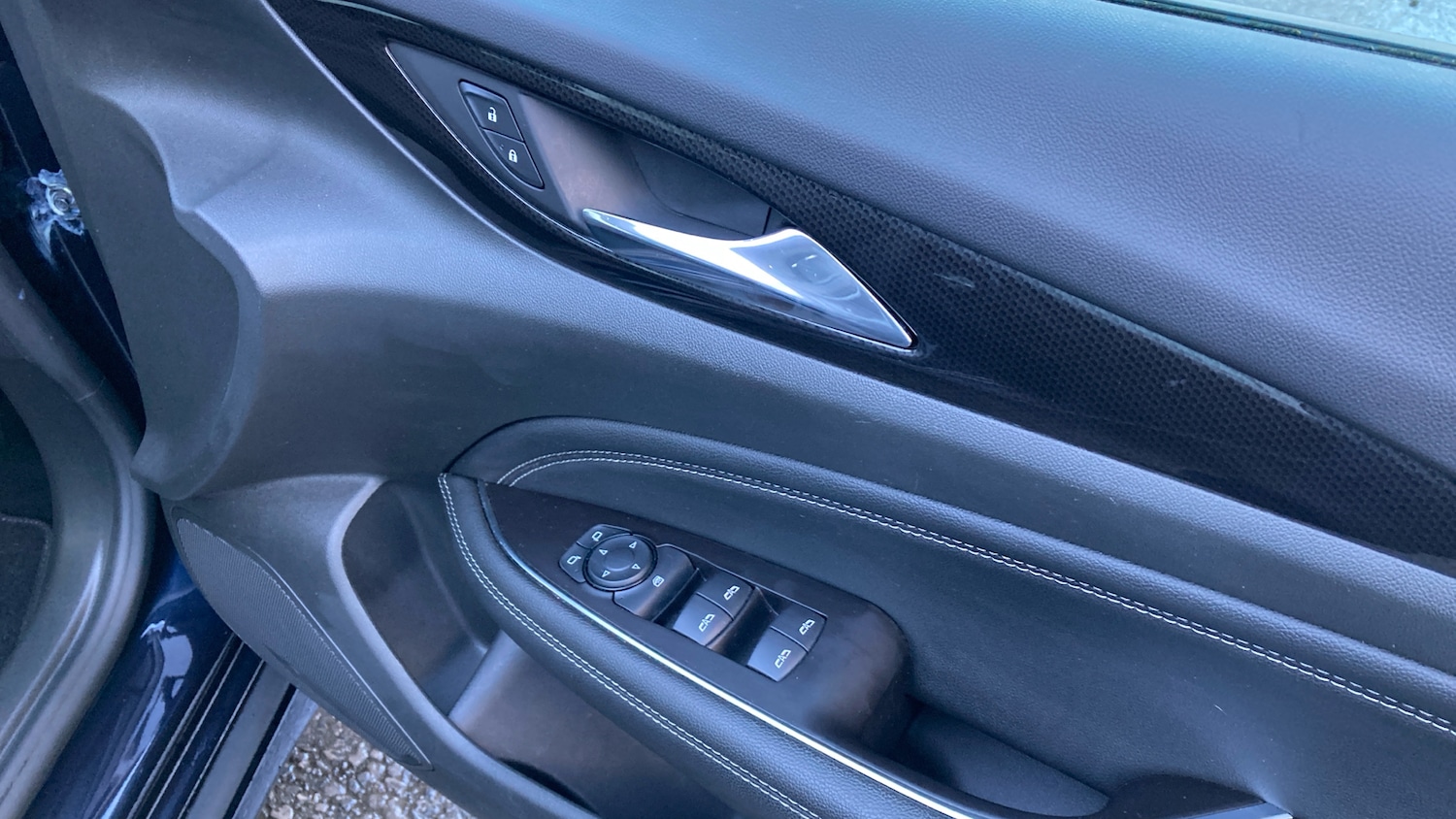 Used Vauxhall Insignia 2018 for sale - 77220228: Photo 29