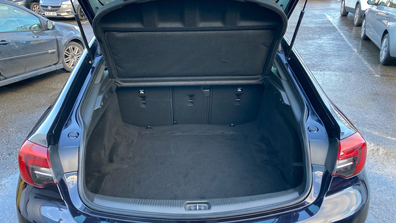 Used Vauxhall Insignia 2018 for sale - 77220228: Photo 4