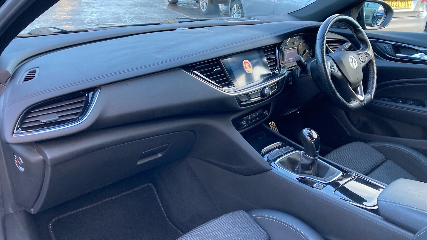 Used Vauxhall Insignia 2018 for sale - 77220228: Photo 9