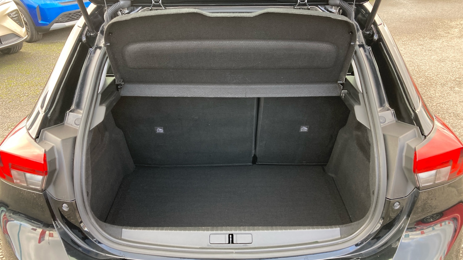 Used Vauxhall Corsa 2022 for sale - 77516302: Photo 4