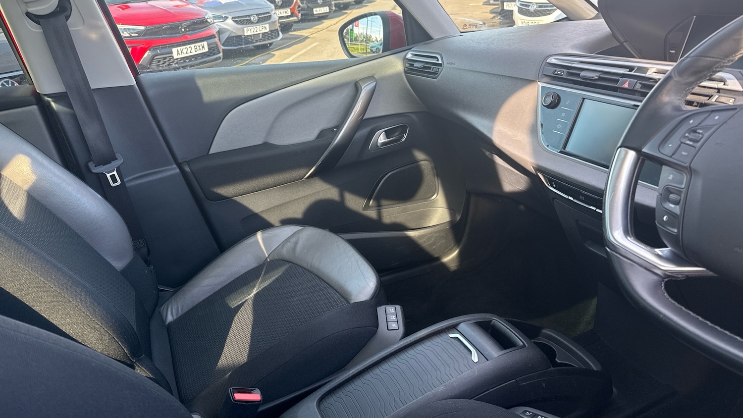 Used Citroen C4 Grand Picasso 2019 for sale - 75932393: Photo 14