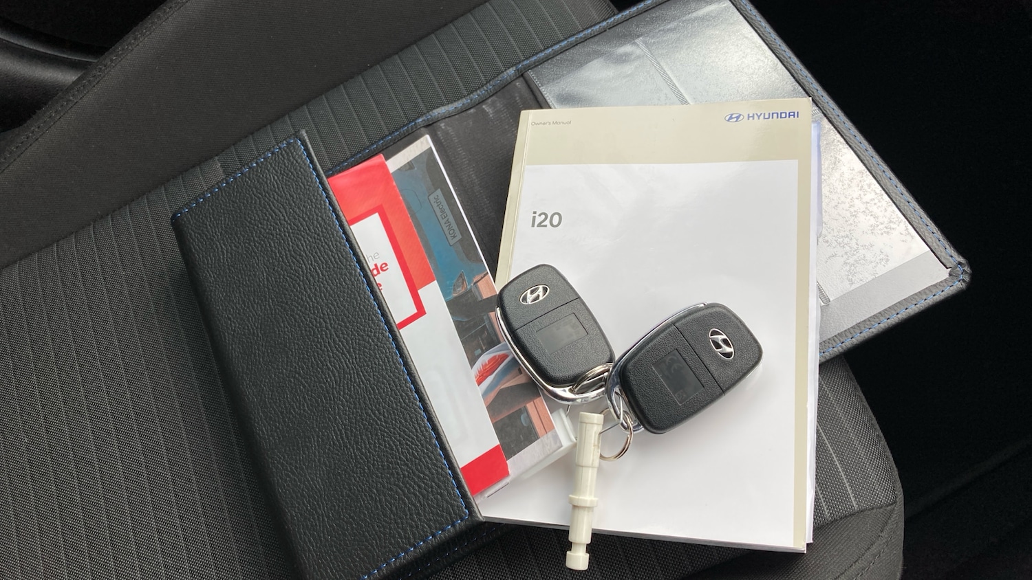 Used Hyundai i20 2023 for sale - 76477752: Photo 19