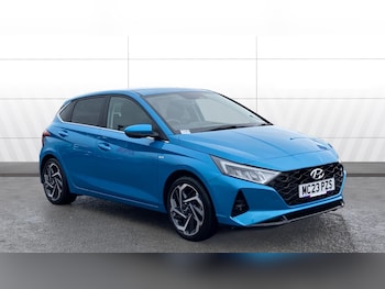 Used Hyundai i20 2023 for sale - 76477752: Photo