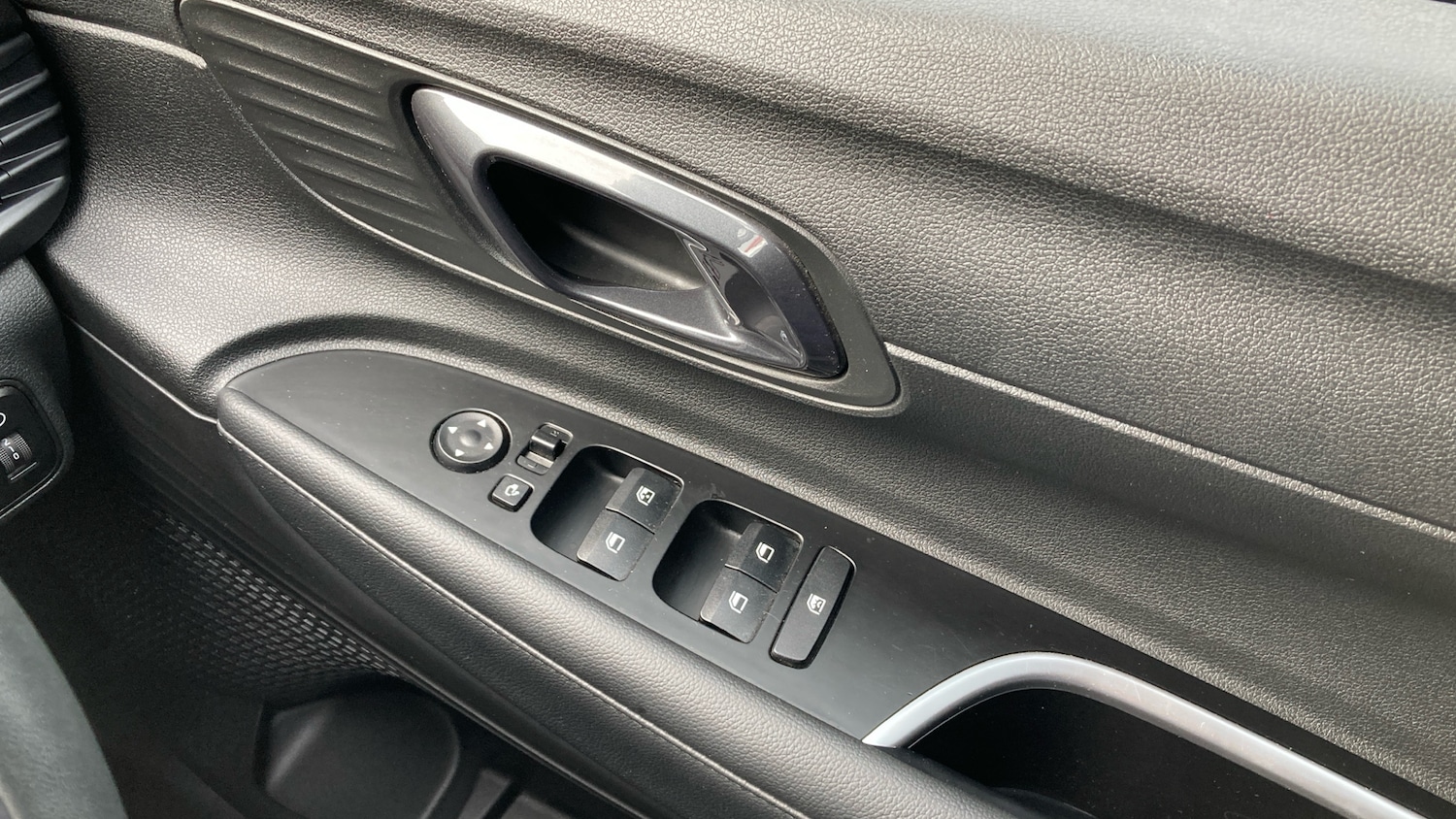 Used Hyundai i20 2023 for sale - 76477752: Photo 28