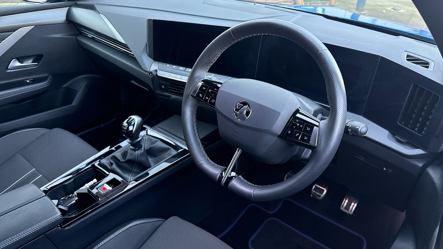 Used Vauxhall Astra 2023 for sale - 76910932: Photo 11