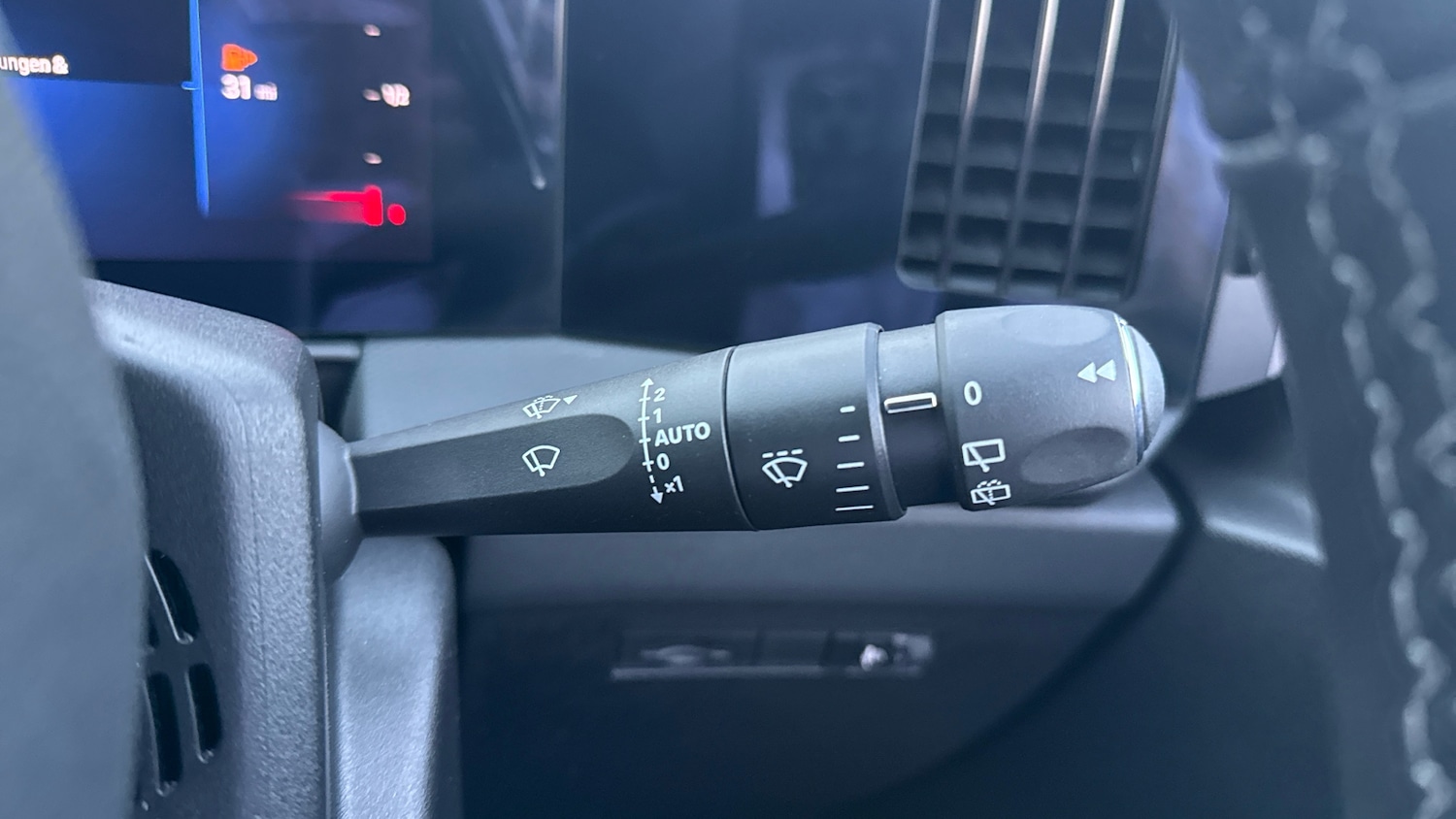 Used Vauxhall Astra 2023 for sale - 76910932: Photo 24