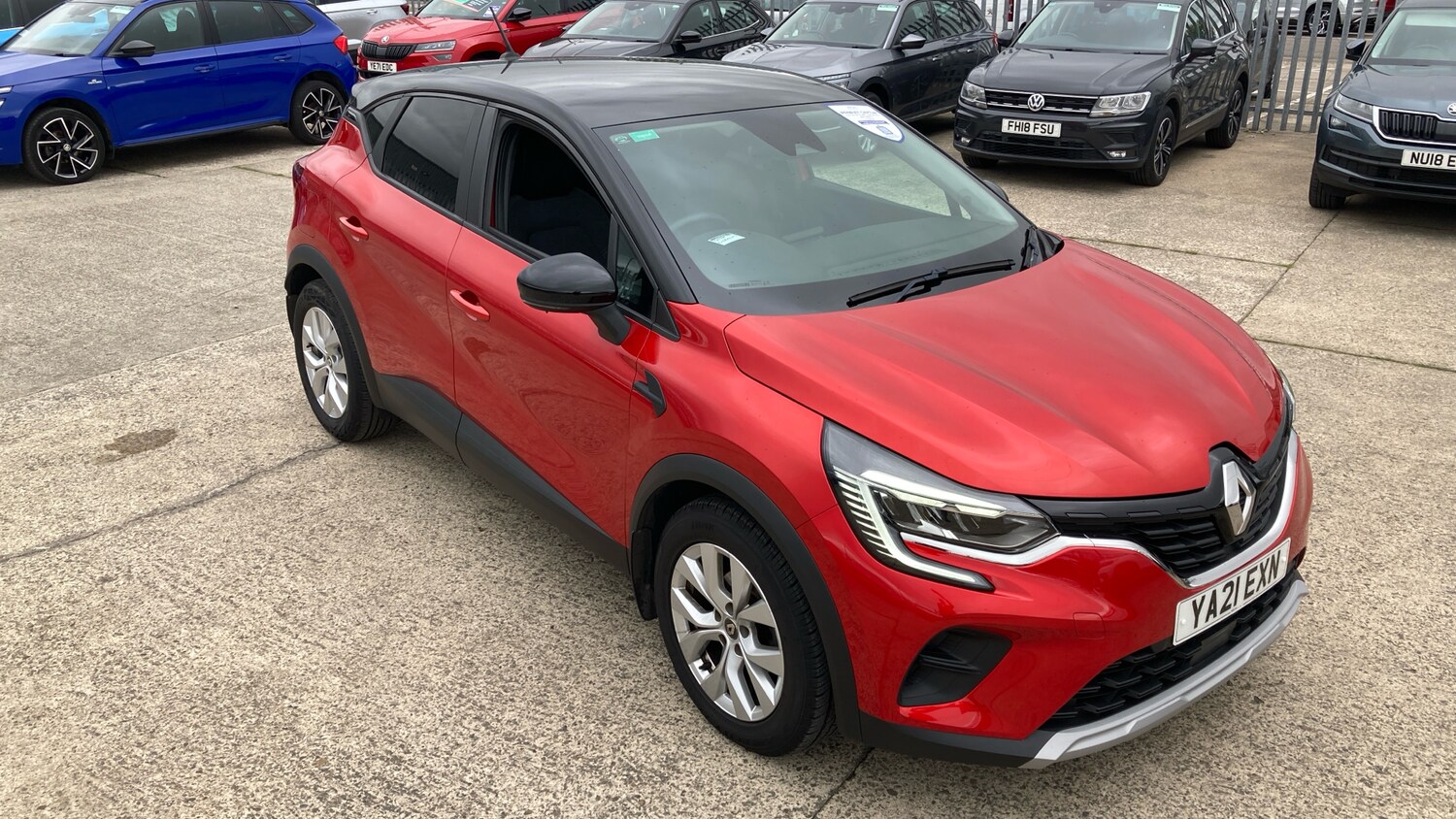 Used Renault Captur 2009 for sale - 76298869: Photo 37