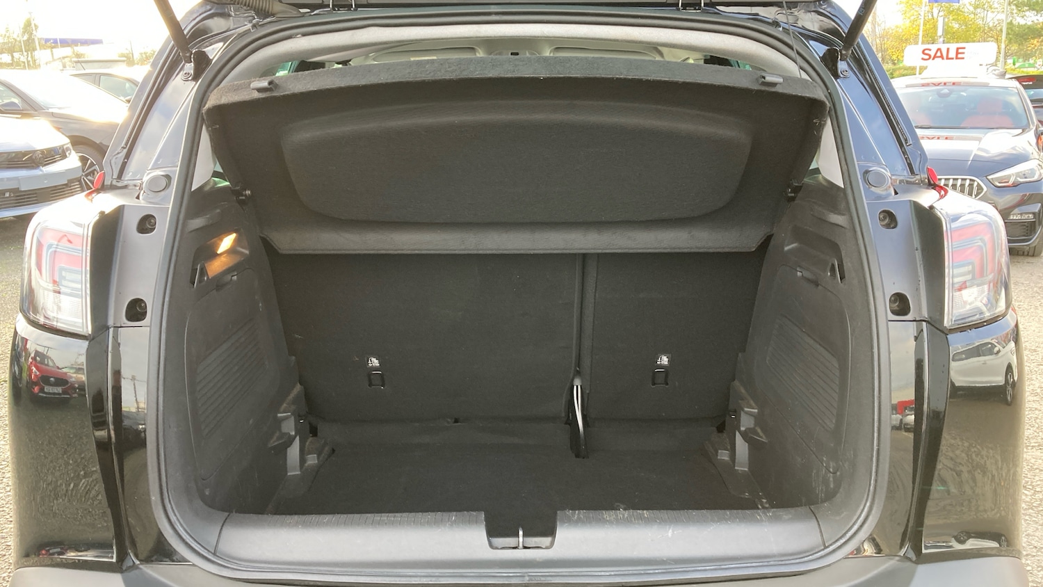 Used Vauxhall Crossland 2023 for sale - 76482747: Photo 4