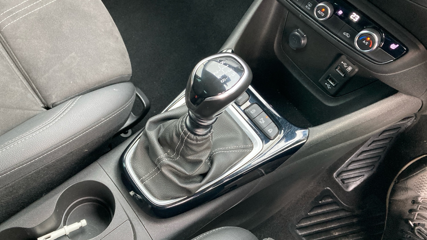 Used Vauxhall Crossland 2023 for sale - 76968334: Photo 13