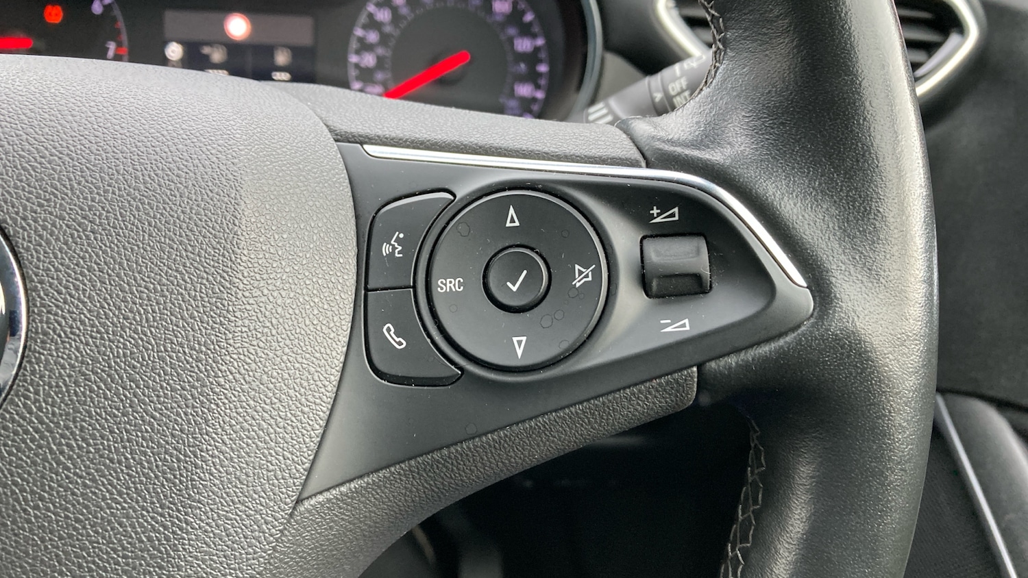 Used Vauxhall Crossland 2023 for sale - 76968334: Photo 22