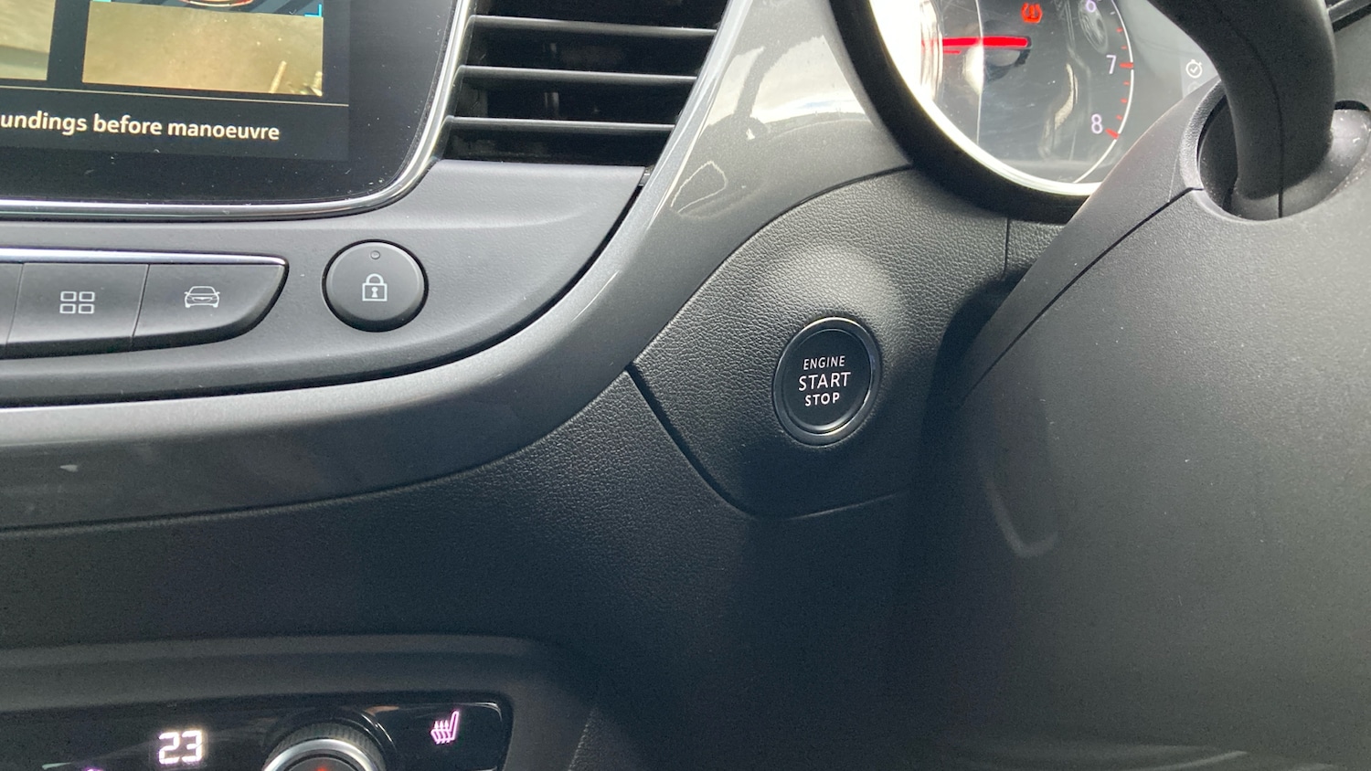 Used Vauxhall Crossland 2023 for sale - 76968334: Photo 28