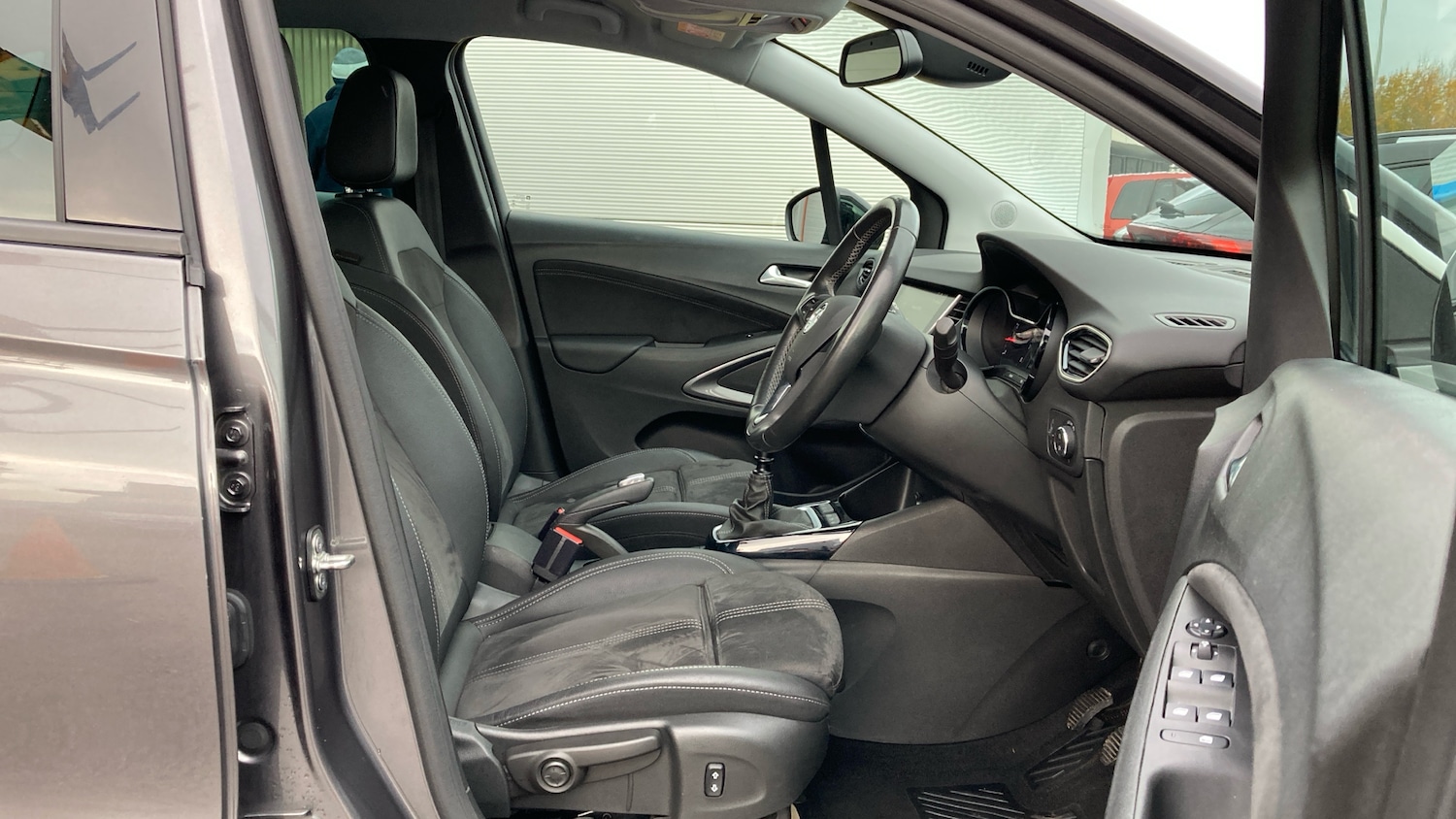 Used Vauxhall Crossland 2023 for sale - 76968334: Photo 33