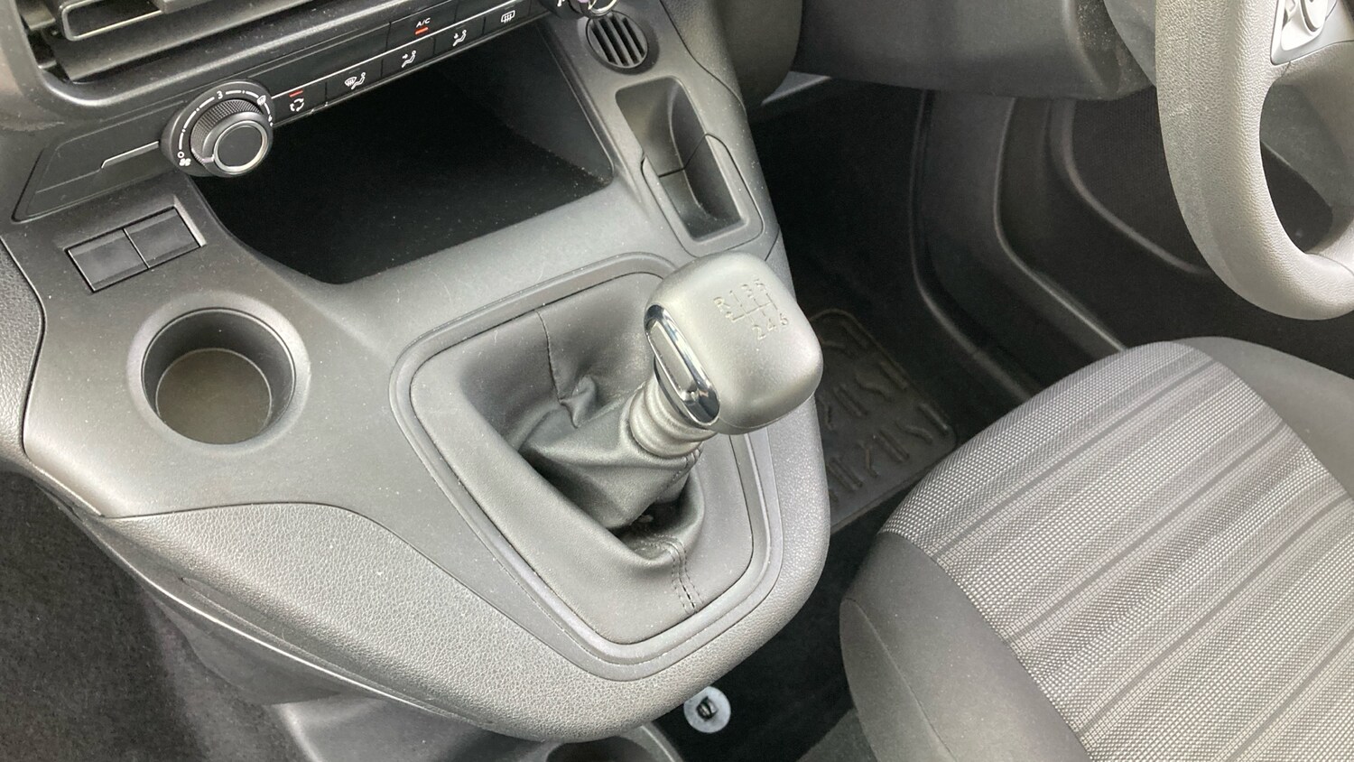 Used Vauxhall Combo Life 2021 for sale - 76366229: Photo 13